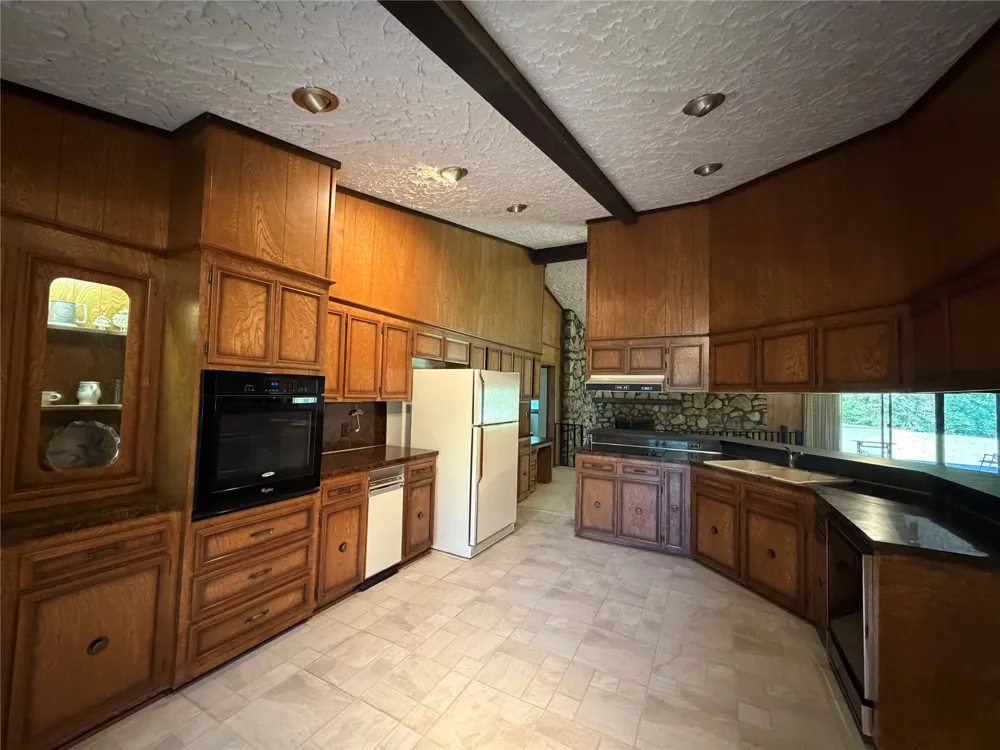 26129 E 118th Street S Coweta, OK 74429