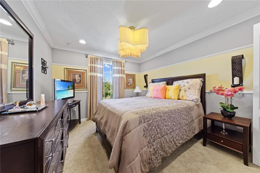 215 MAYBECK Sanford, FL 32771