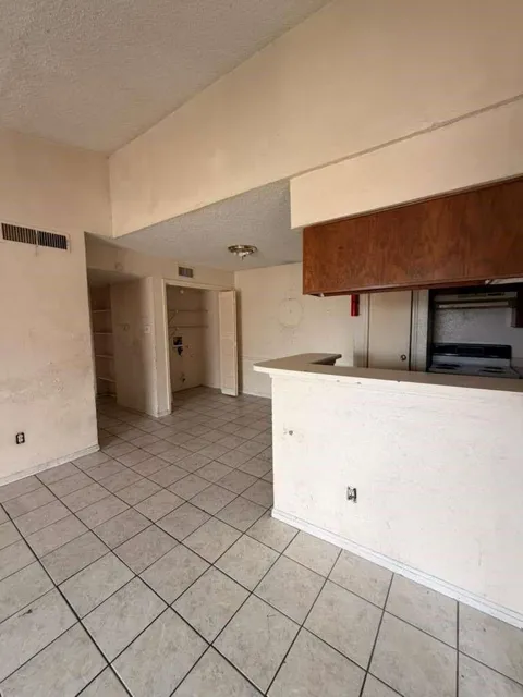 10101 S Gessner Road #808