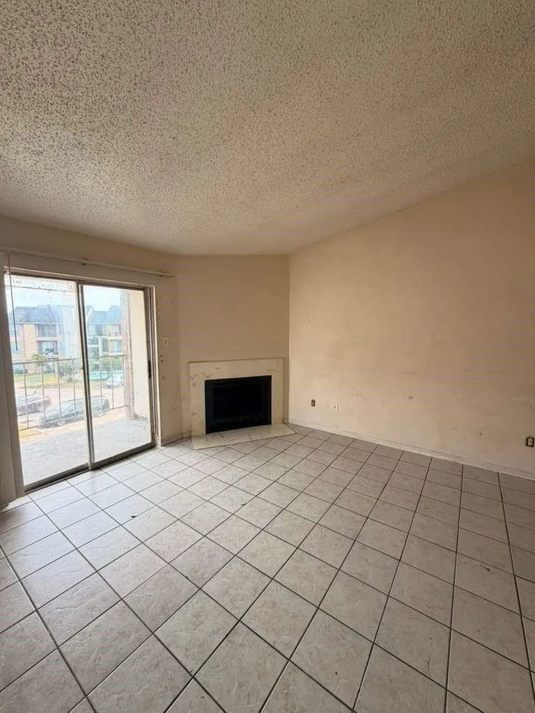 10101 S Gessner Road #808 Houston, TX 77071