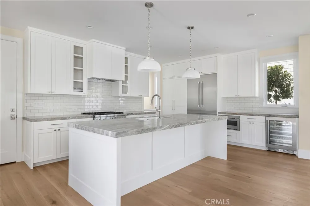 316 22nd Street Costa Mesa, CA 92627