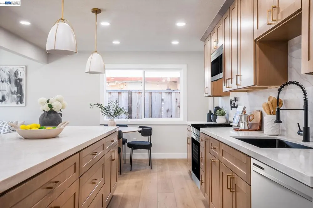 42663 Hamilton Way Fremont, CA 94538