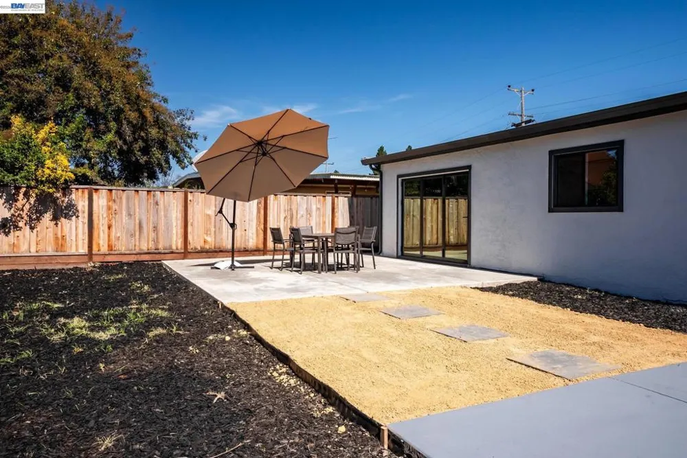 42663 Hamilton Way Fremont, CA 94538
