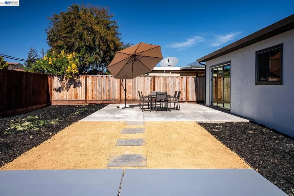 42663 Hamilton Way Fremont, CA 94538