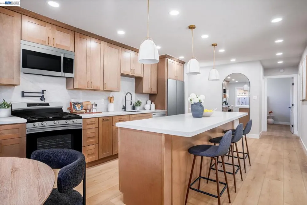 42663 Hamilton Way Fremont, CA 94538