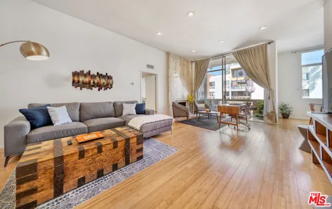 11970 Montana Avenue #308