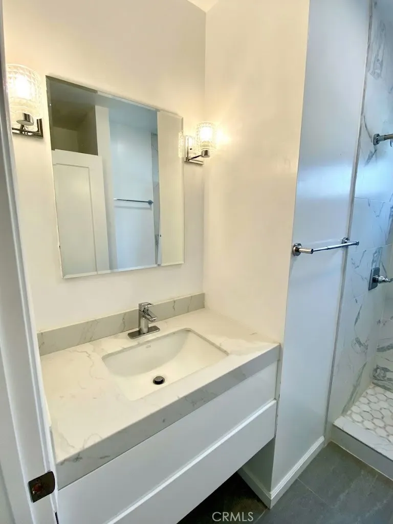 459 Flood San Francisco, CA 94112