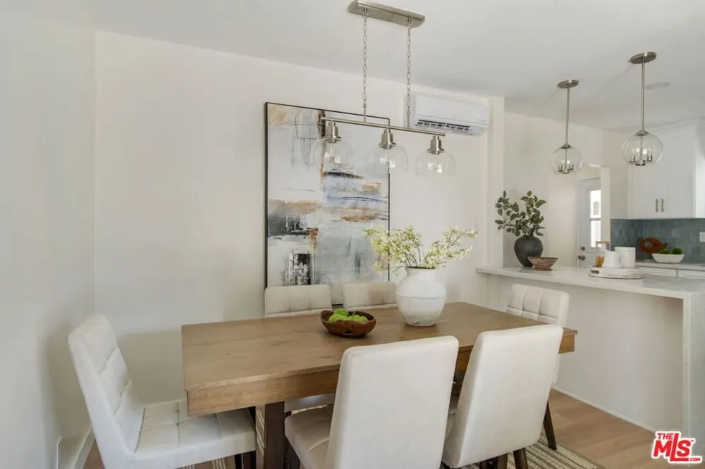 4248 Mcclung Drive Los Angeles, CA 90008