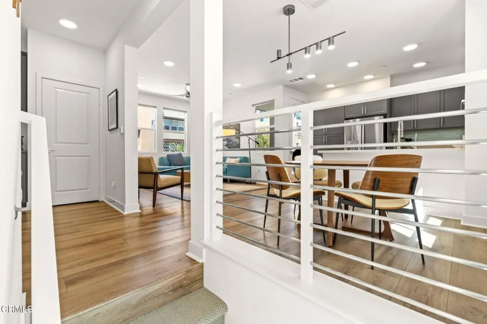 1276 E Thompson Boulevard #101 Ventura, CA 93001