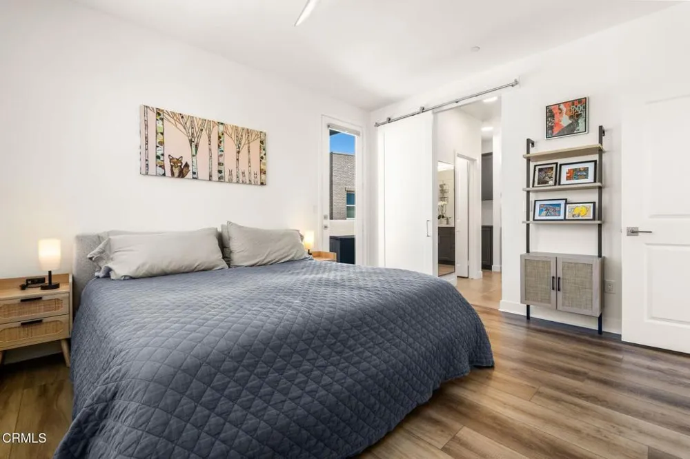 1276 E Thompson Boulevard #101 Ventura, CA 93001
