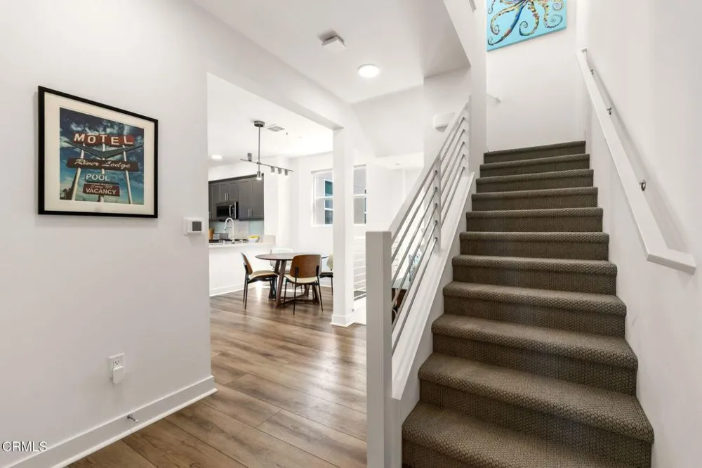 1276 E Thompson Boulevard #101 Ventura, CA 93001