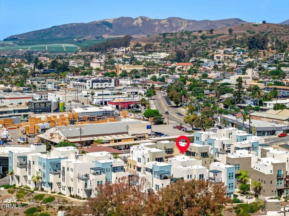 1276 E Thompson Boulevard #101 Ventura, CA 93001