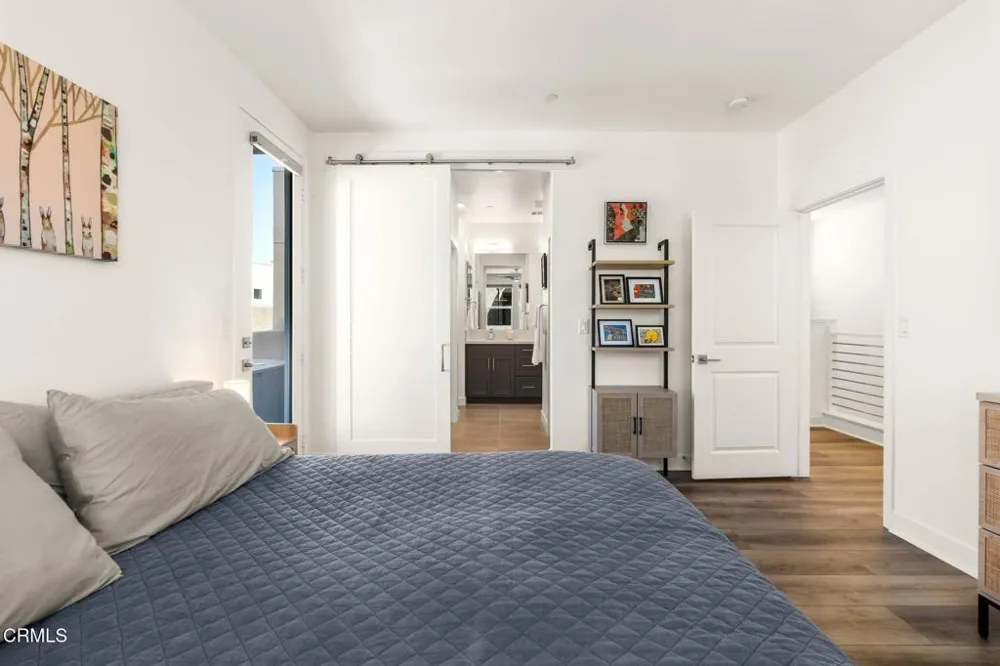 1276 E Thompson Boulevard #101 Ventura, CA 93001