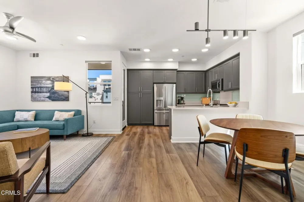 1276 E Thompson Boulevard #101 Ventura, CA 93001