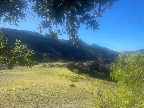 25066 Mulholland Hwy