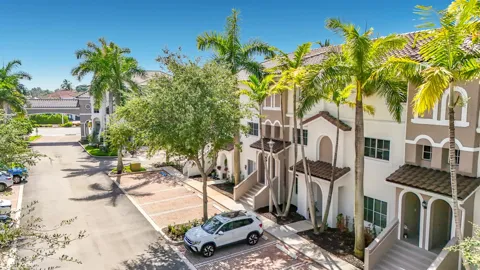 312 BAYFRONT DRIVE