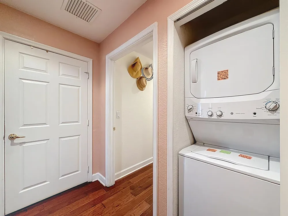 312 BAYFRONT DRIVE Boynton Beach, FL 33435