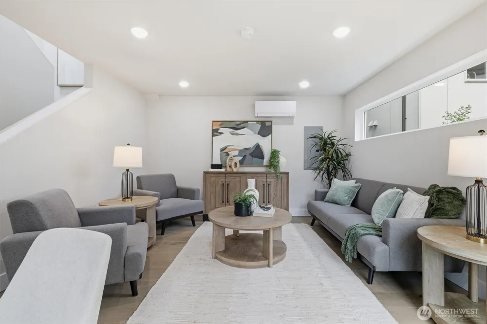 1409 29th Avenue Seattle, WA 98122