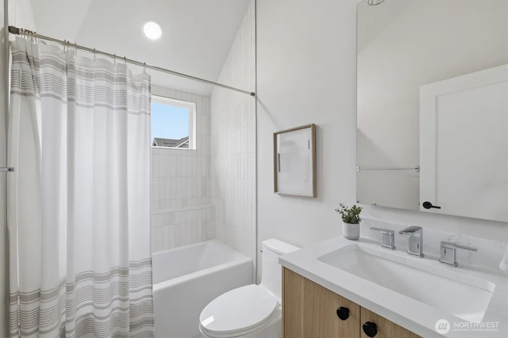 1409 29th Avenue Seattle, WA 98122