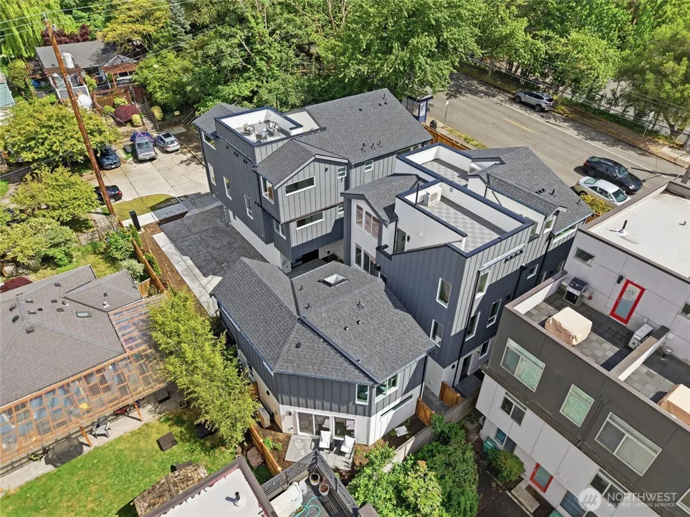 1409 29th Avenue Seattle, WA 98122