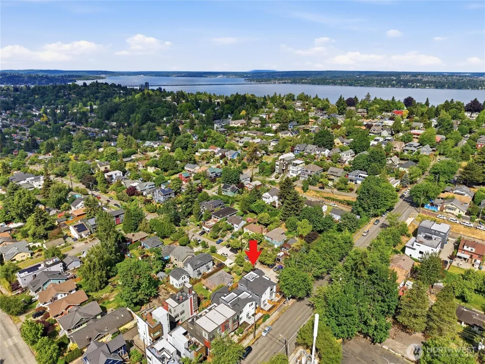 1409 29th Avenue Seattle, WA 98122