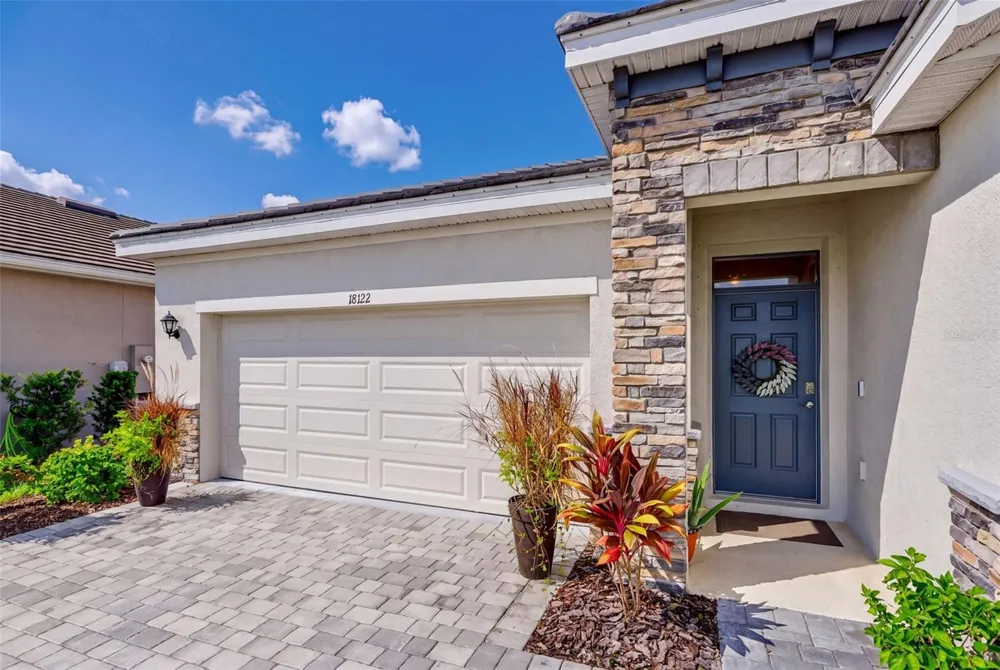 18122 BEACH RANCH Lakewood Ranch, FL 34211