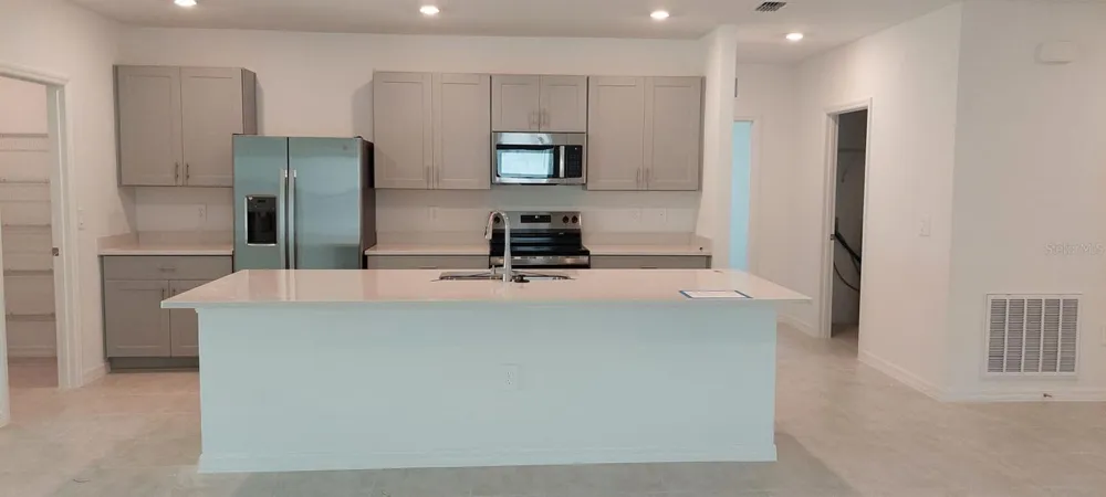 13490 TROPICAL BREEZE WAY Hudson, FL 34669