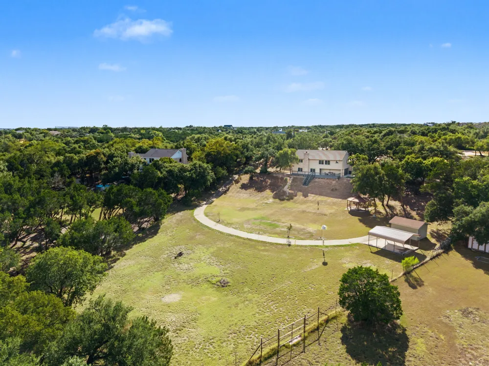 3 Laurel Hill Street Austin, TX 78737
