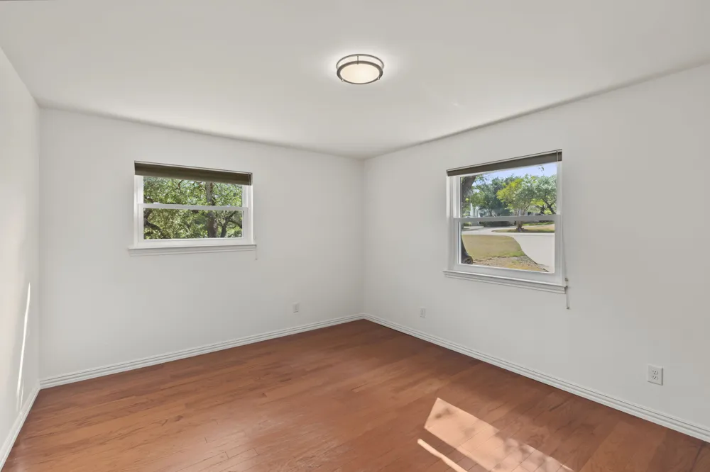 3 Laurel Hill Street Austin, TX 78737