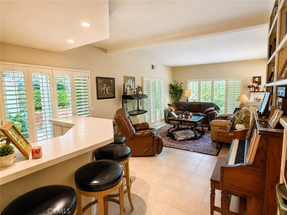 12933 Ocaso La Mirada, CA 90638