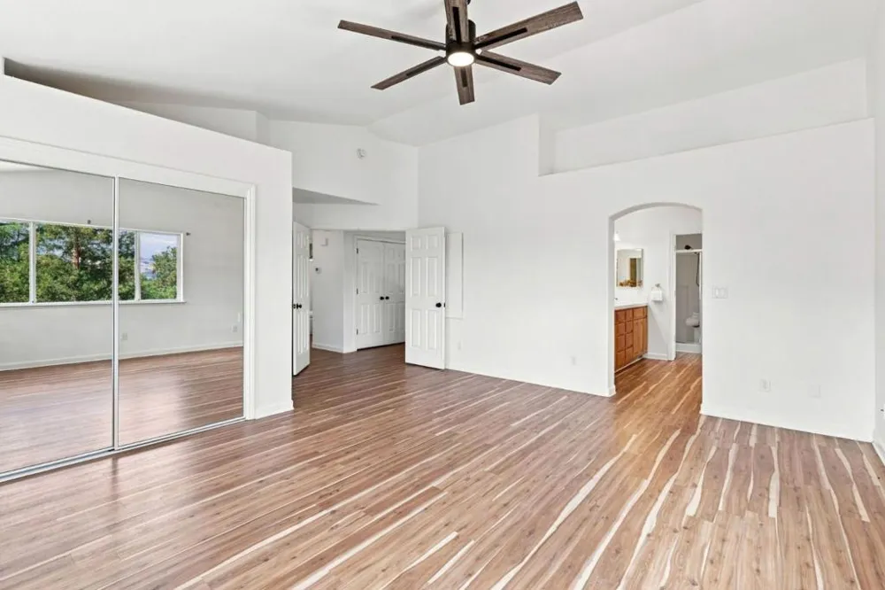 1641 El Camino De Vida Hollister, CA 95023