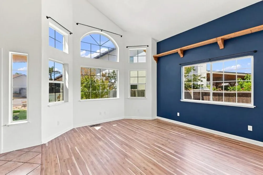 1641 El Camino De Vida Hollister, CA 95023