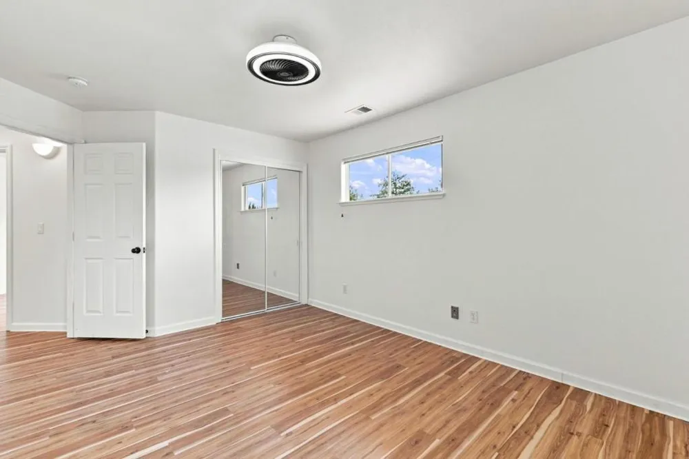 1641 El Camino De Vida Hollister, CA 95023