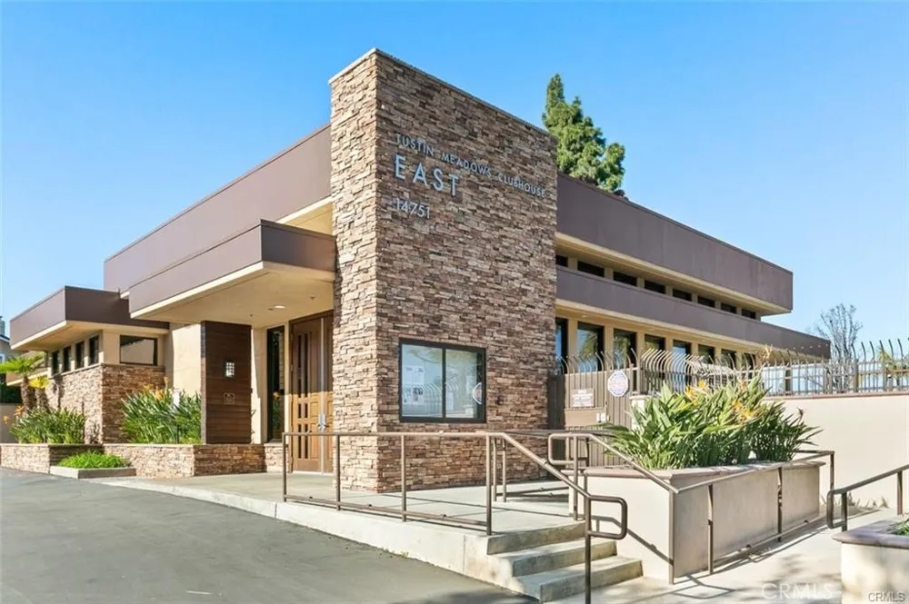 14921 Featherhill Road Tustin, CA 92780