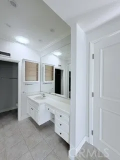 14921 Featherhill Road Tustin, CA 92780