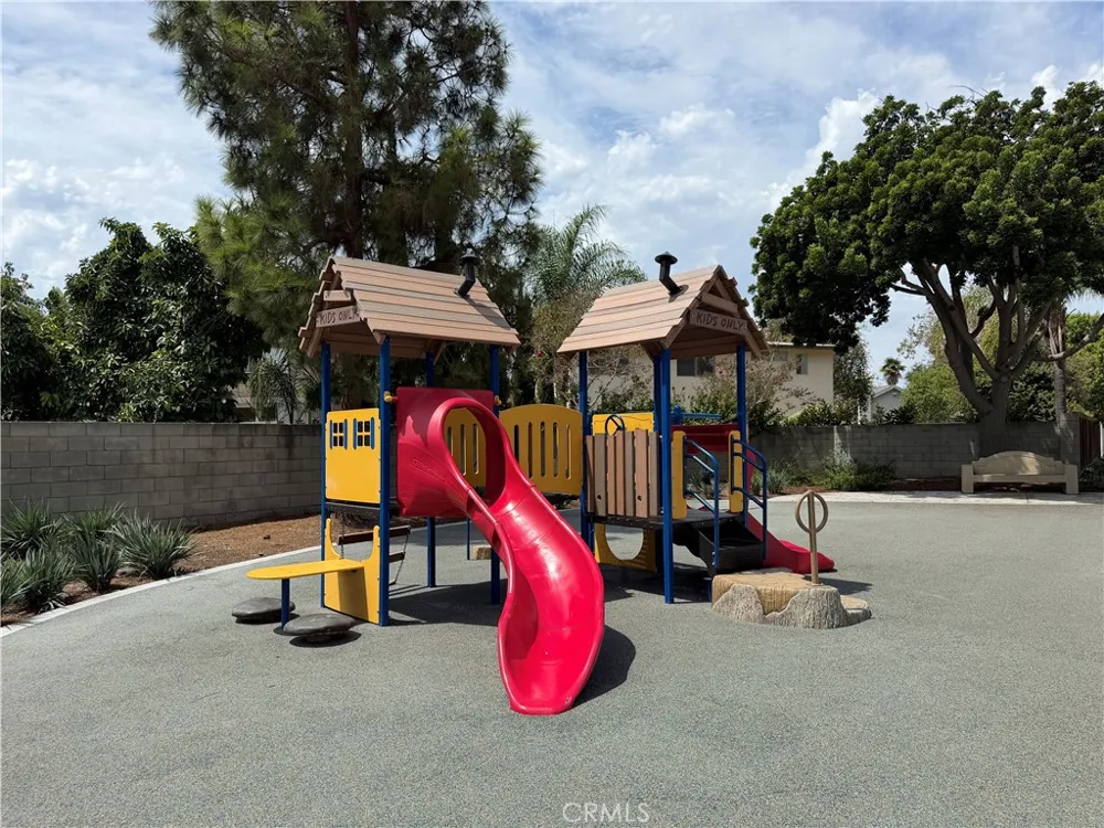 14921 Featherhill Road Tustin, CA 92780