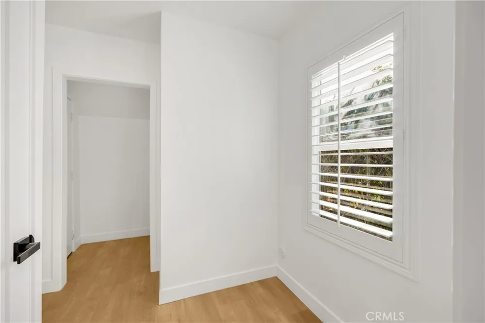 78 E Highland Avenue Sierra Madre, CA 91024