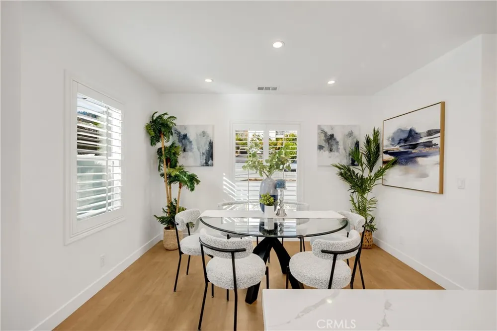 78 E Highland Avenue Sierra Madre, CA 91024