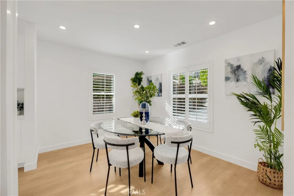 78 E Highland Avenue Sierra Madre, CA 91024
