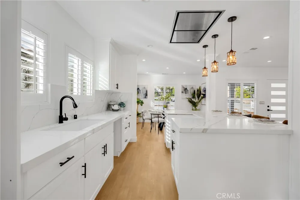 78 E Highland Avenue Sierra Madre, CA 91024