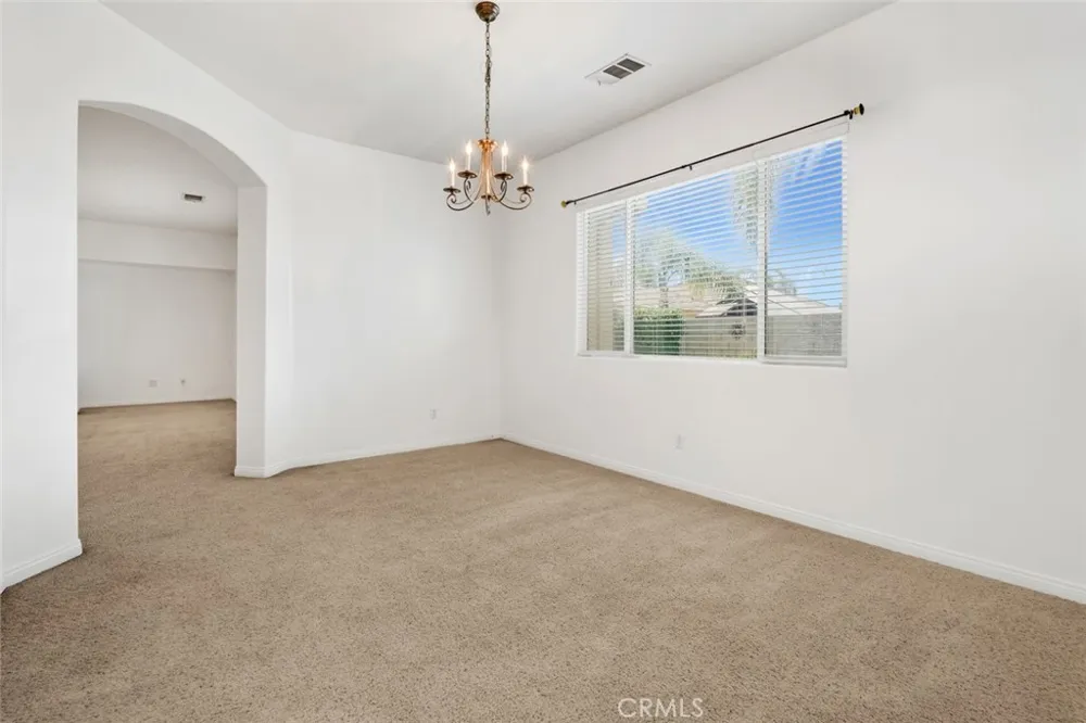 13417 Hinault Drive Bakersfield, CA 93314
