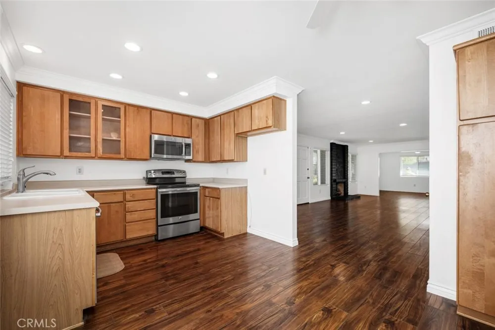 11264 Morgen Way Cypress, CA 90630