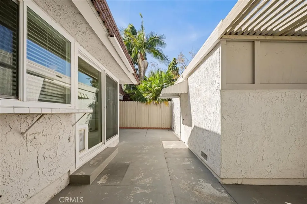 11264 Morgen Way Cypress, CA 90630