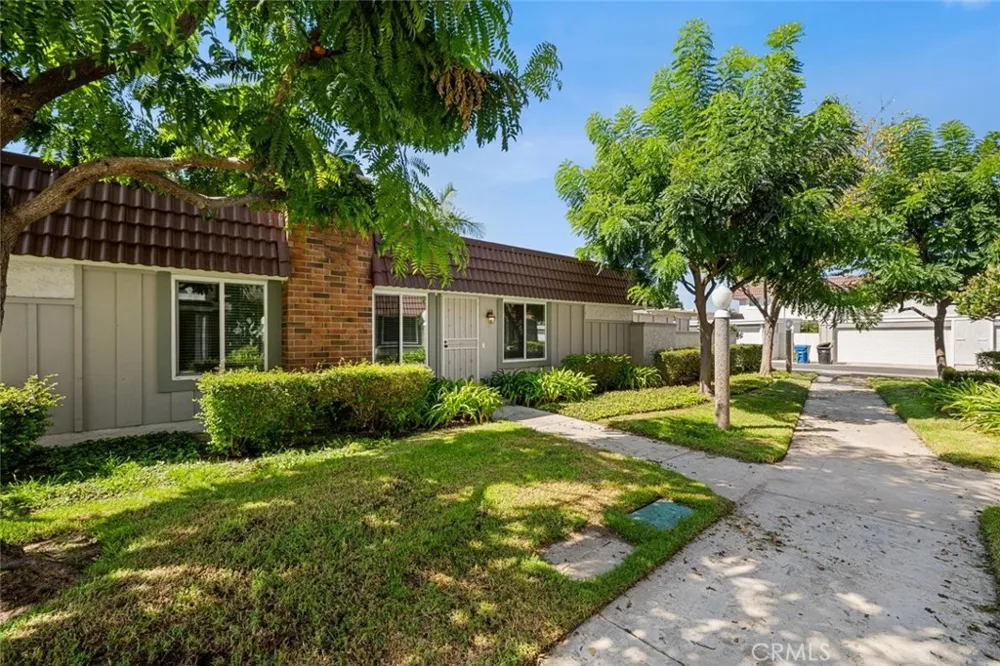 11264 Morgen Way Cypress, CA 90630