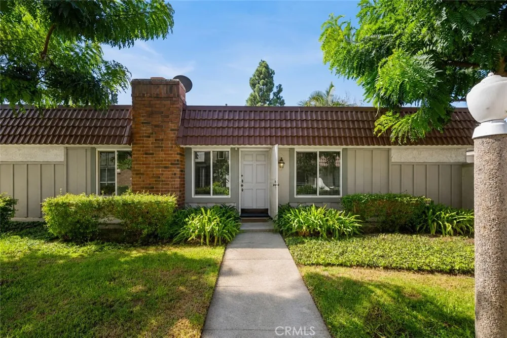 11264 Morgen Way Cypress, CA 90630