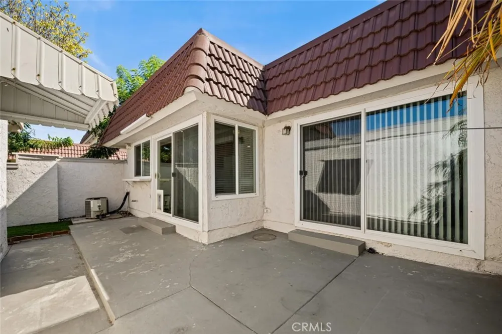 11264 Morgen Way Cypress, CA 90630