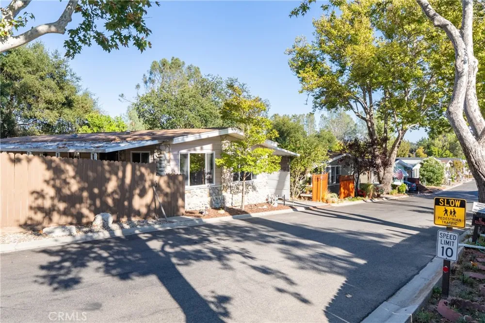 10025 El Camino Real #55 Atascadero, CA 93422