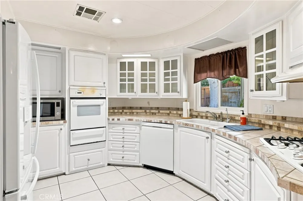 10025 El Camino Real #55 Atascadero, CA 93422