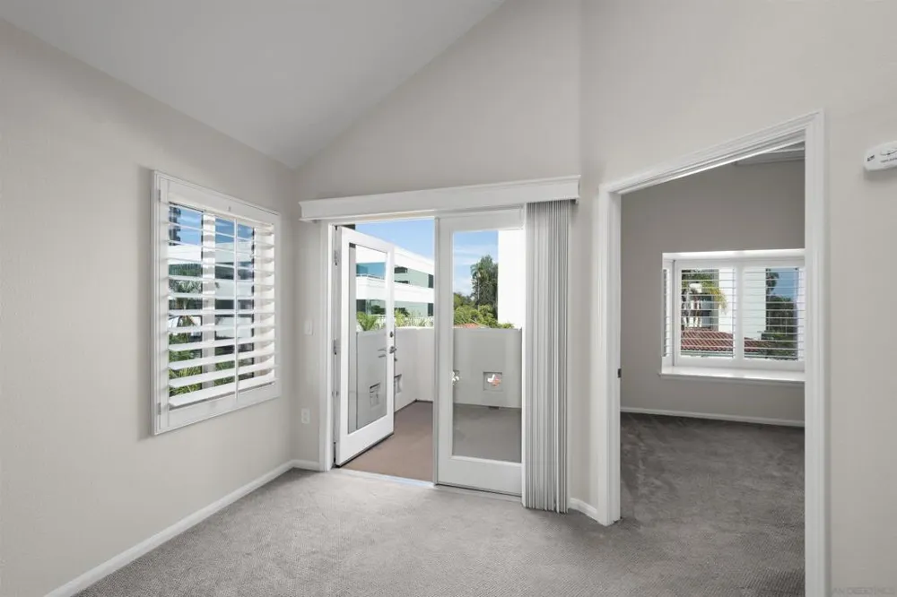2400 5th Ave #425 San Diego, CA 92101