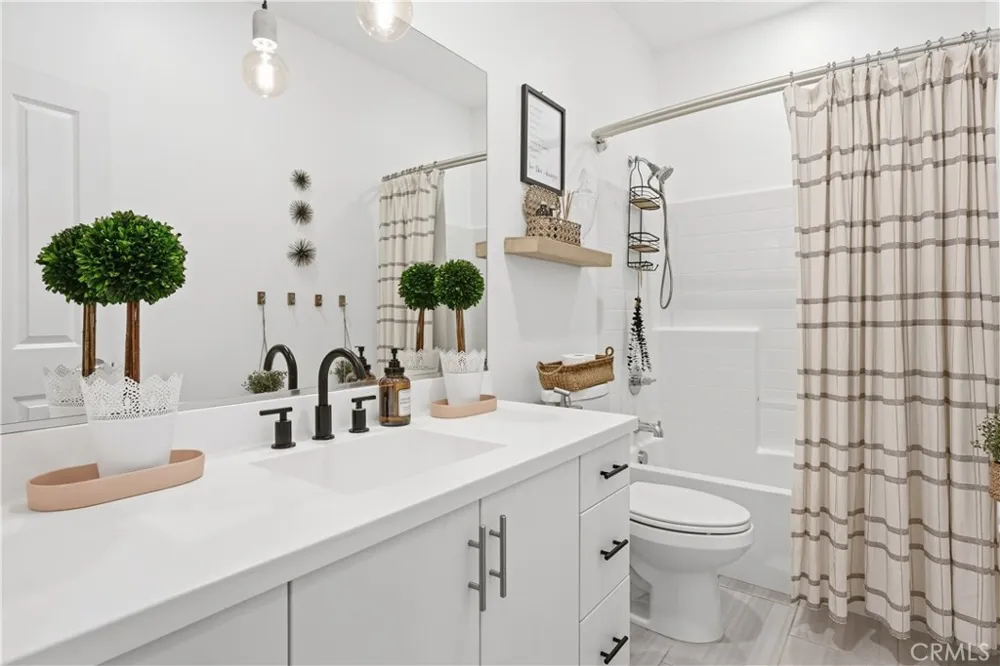 8 Zacate Street Rancho Mission Viejo, CA 92694